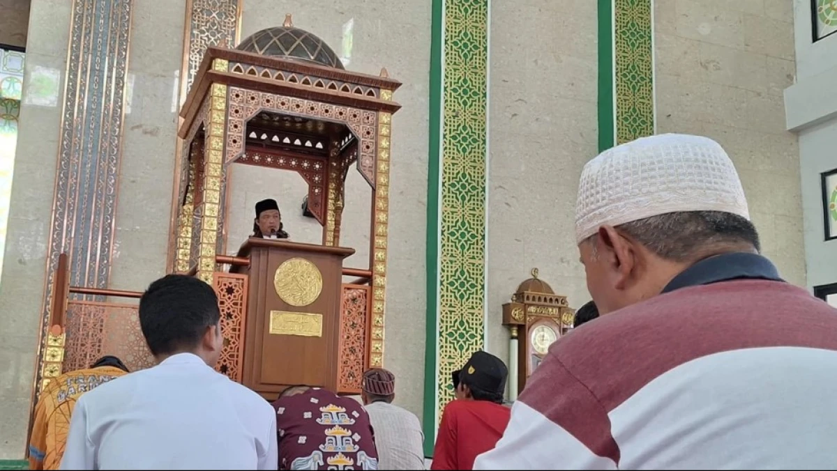 Khutbah Jumat: Hormati Tetangga, Jadilah Muslim yang Bijaksana