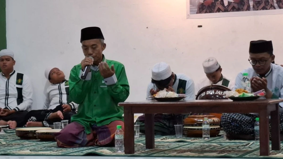 Pengabdian Kiai Nafi, Penghulu Sukarelawan di Bumi Mimika, Papua Tengah