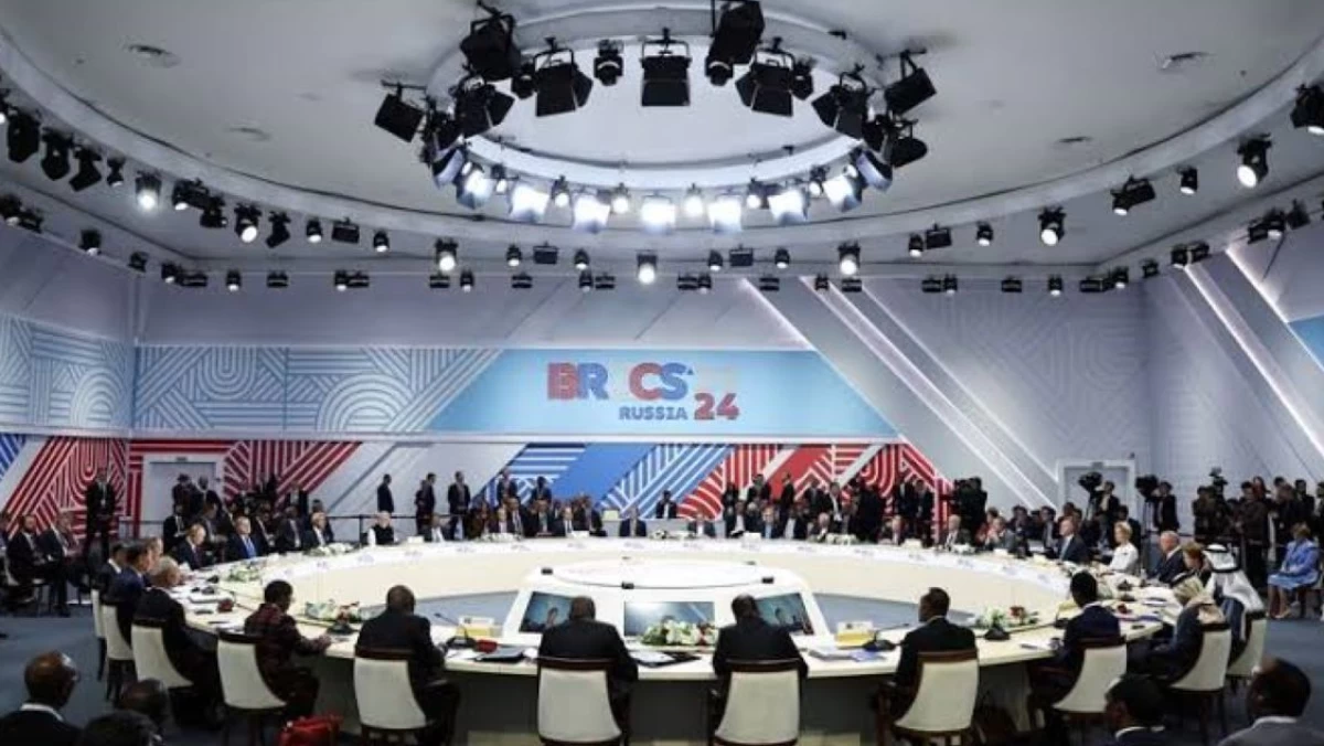 Menjaga Keseimbangan Indonesia di Tengah Ambisi BRICS