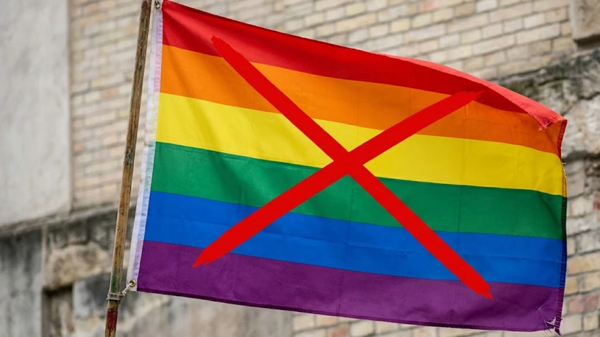 Tegas! Islam Melarang LGBT, Ini Hukum Pidananya