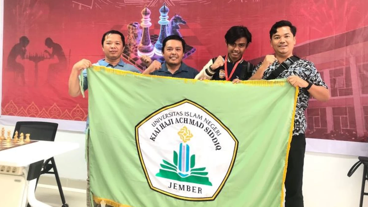 Mahasiwa Fakultas Syariah UIN KHAS Jember Raih Medali Emas Kompetisi Catur Cepat pada Seiba International Festival