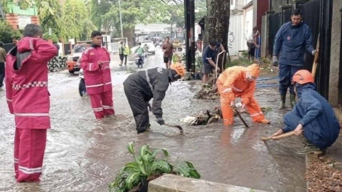 Banjir dan Longsor Terjang Kota Batu, Dampak Karhutla Arjuno-Welirang Jadi Sorotan