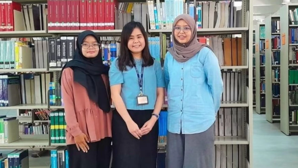 Mahasiswi Fikes UIN Jakarta Terlibat Riset Virus Dengue di Universitas Malaya Malaysia