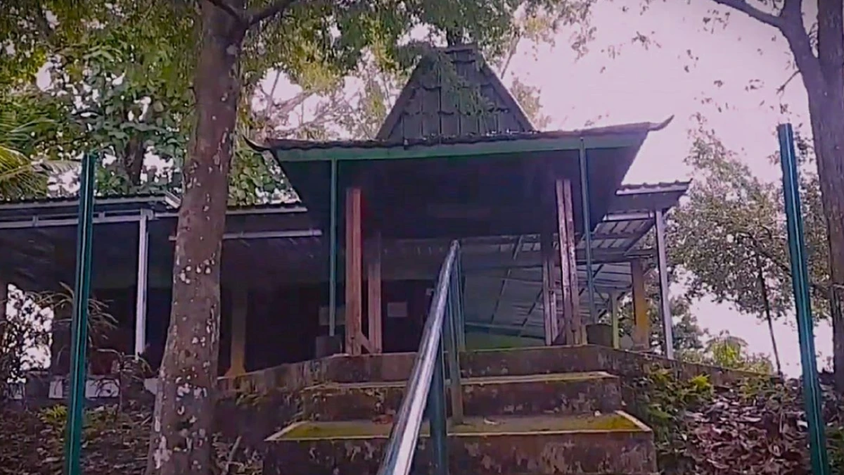 Menapak Jejak Syekh Baribin, Bangsawan Majapahit yang Memilih Sunyi di Puncak Gunung Grenggeng