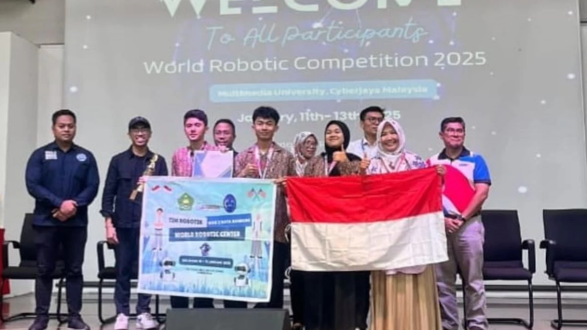 Maju di Kompetisi Internasional di Malaysia, Tim Robotik MAN 2 Kota Bandung Sabet 3 Piala