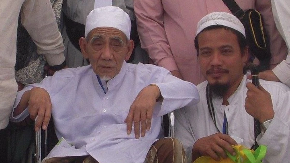 Obituari KH Syafi’ Misbah: Syuhada Haji, Surga Tanpa Ragu, Bersua Guru di Alam Hakikat Bagai Rumi dan Al-Tibrizi