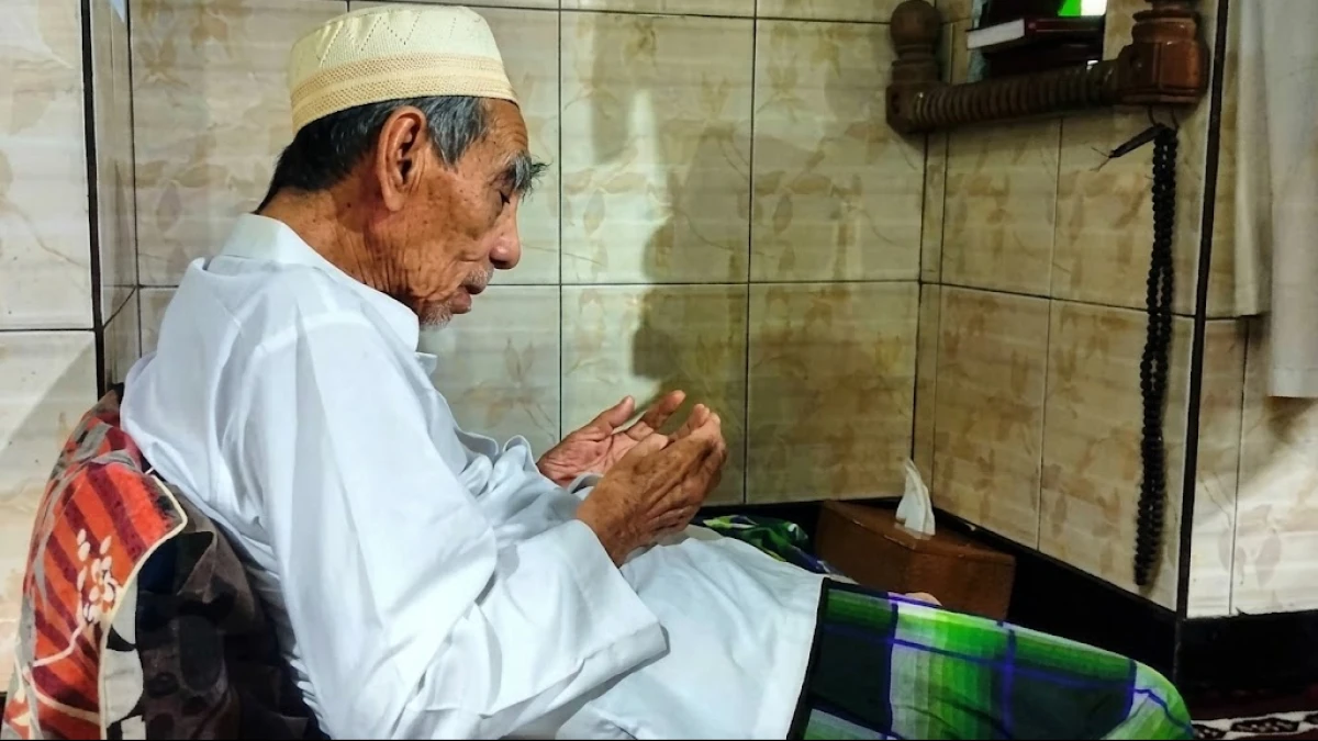 Doa Mbah Maimoen untuk Indonesia
