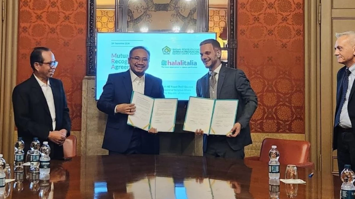 Kunjungi Milan Italia, Menag Yaqut Tandatangani MRA Jaminan Produk Halal Pertama di Eropa