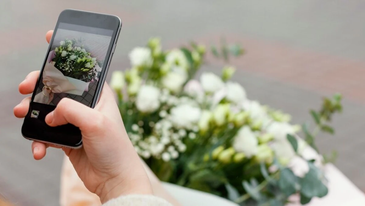 Hukum Mewakilkan Wali Nikah melalui Video Call