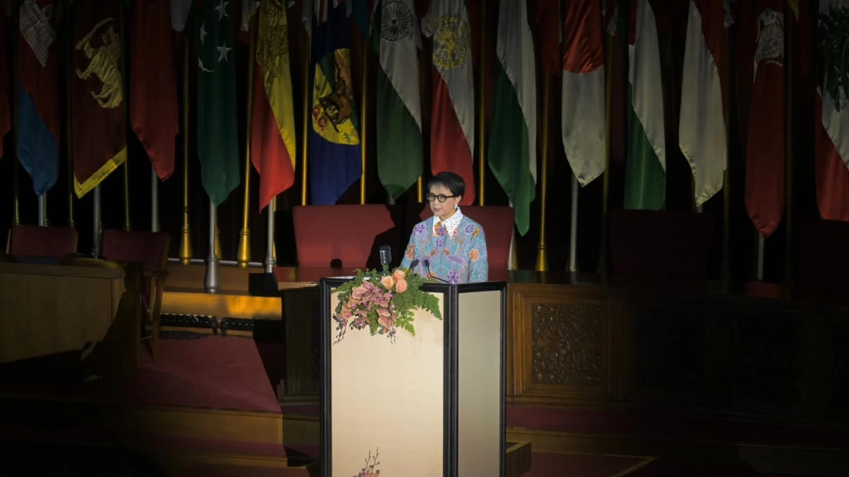 Menelusuri Kompleksitas Diplomasi Indonesia: Telaah Kritis Pidato Tahunan Menteri Luar Negeri Indonesia