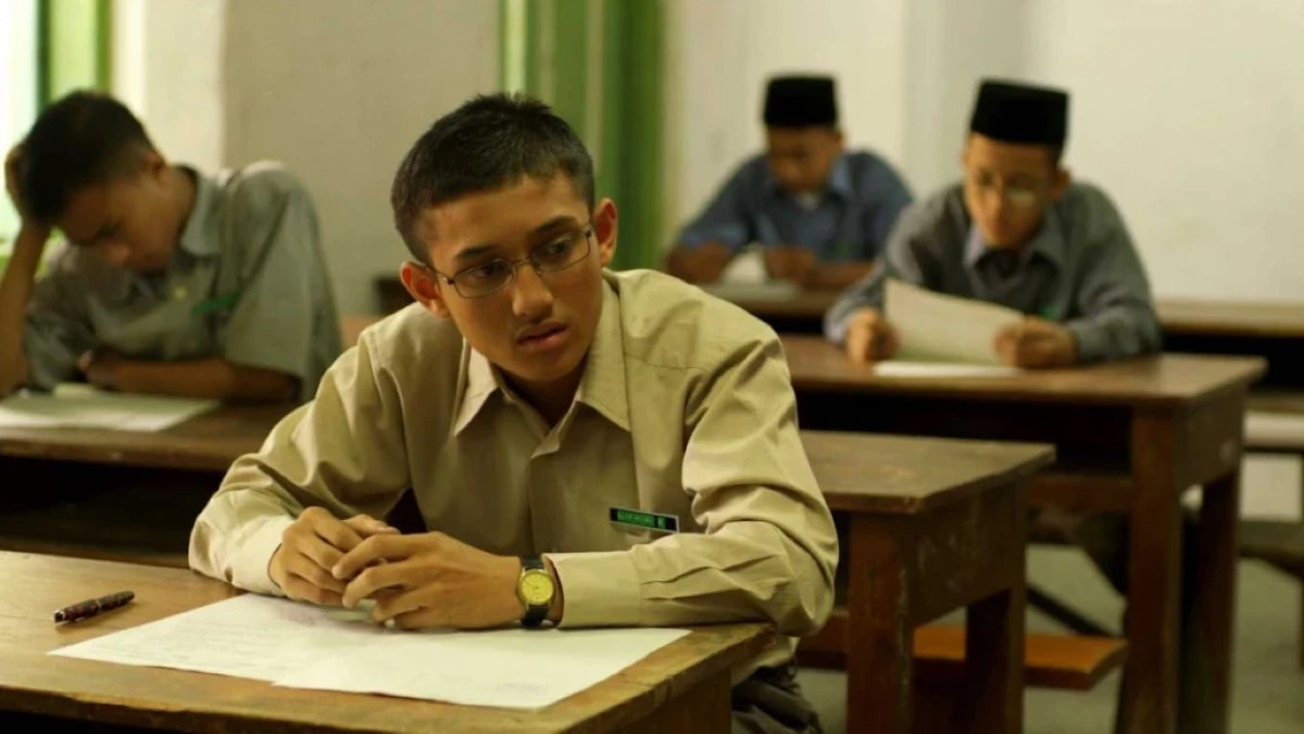 5 Film Bertema Pesantren yang Menarik Ditonton