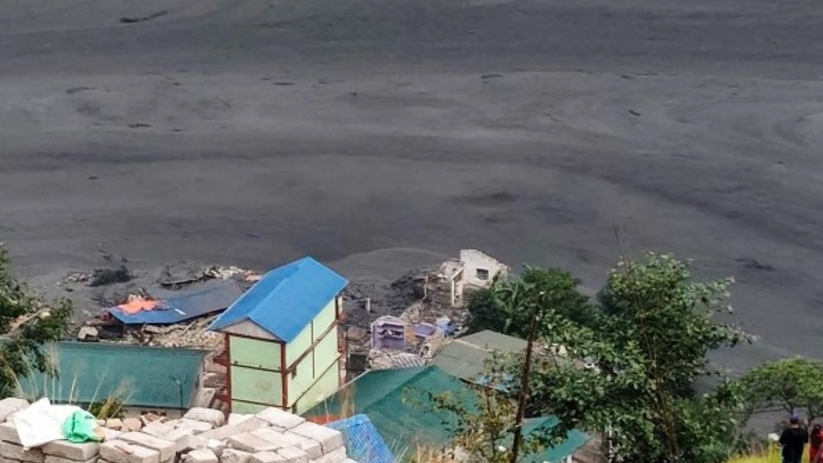 Banjir Bandang Terjang Nepal Minggu 11 Oktober 2026, Lima Orang Hilang