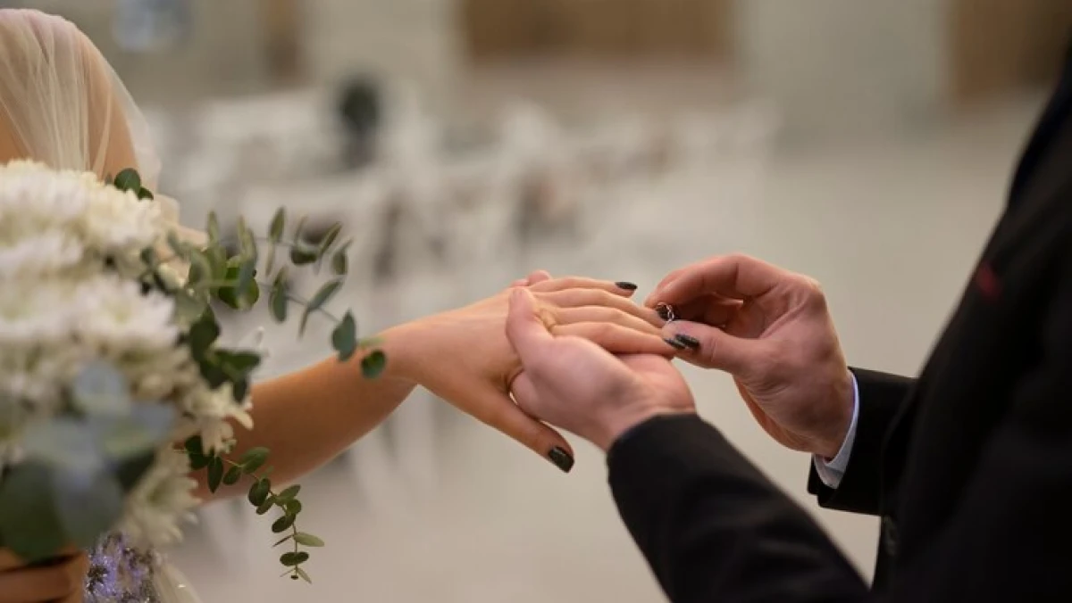 Fenomena Artis Nikah dengan Mahar dari Sponsor, Sahkah?