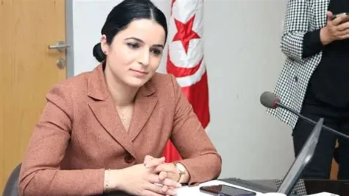 Pengadilan Militer Tunisia Hukum Politikus Olfa Hamdi 4 Tahun Penjara