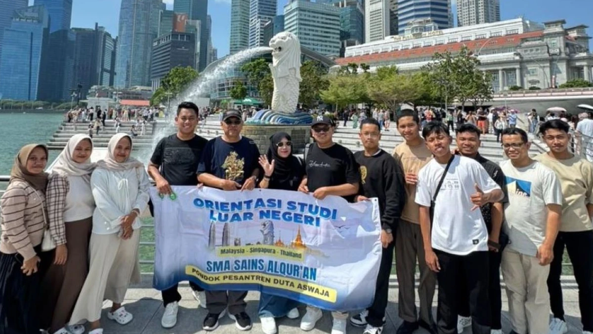 Bekali Santri Go Internasional, Pesantren Duta Aswaja Kudus Orientasi Studi ke Singapura