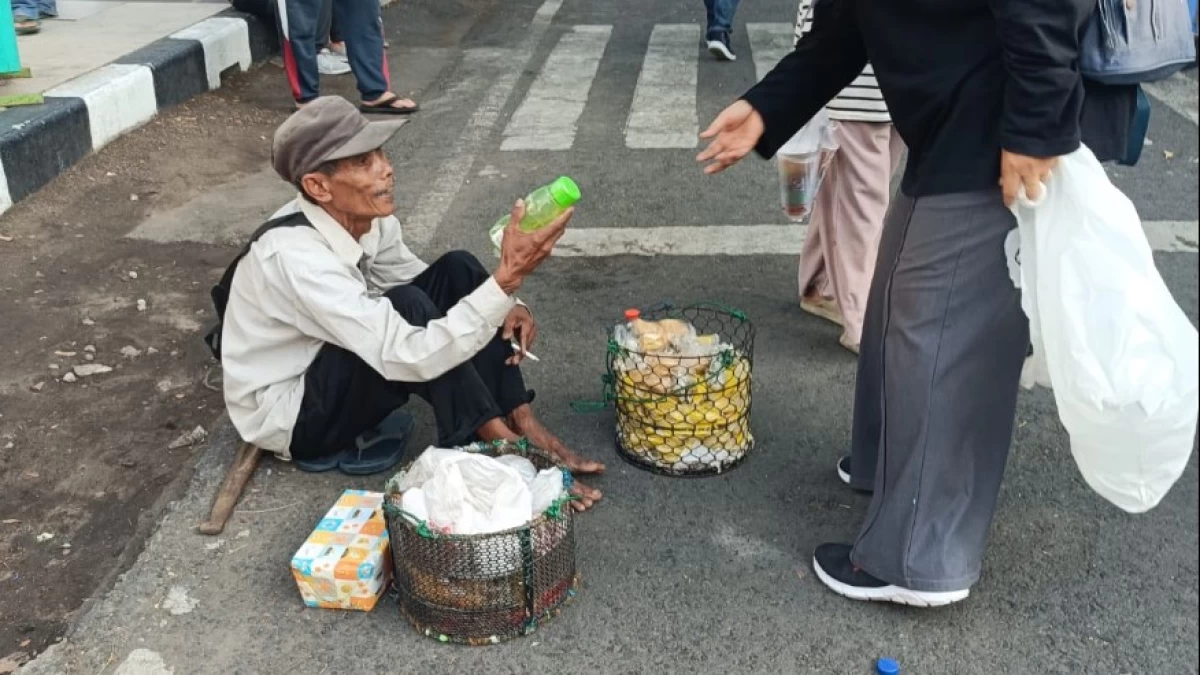Pujian Nabi untuk Para Pejuang Nafkah Keluarga
