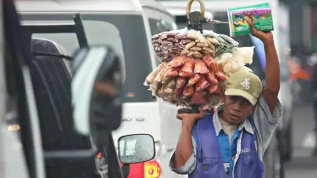 Ini Sikap dan Doa saat Bertemu Pedagang Asongan