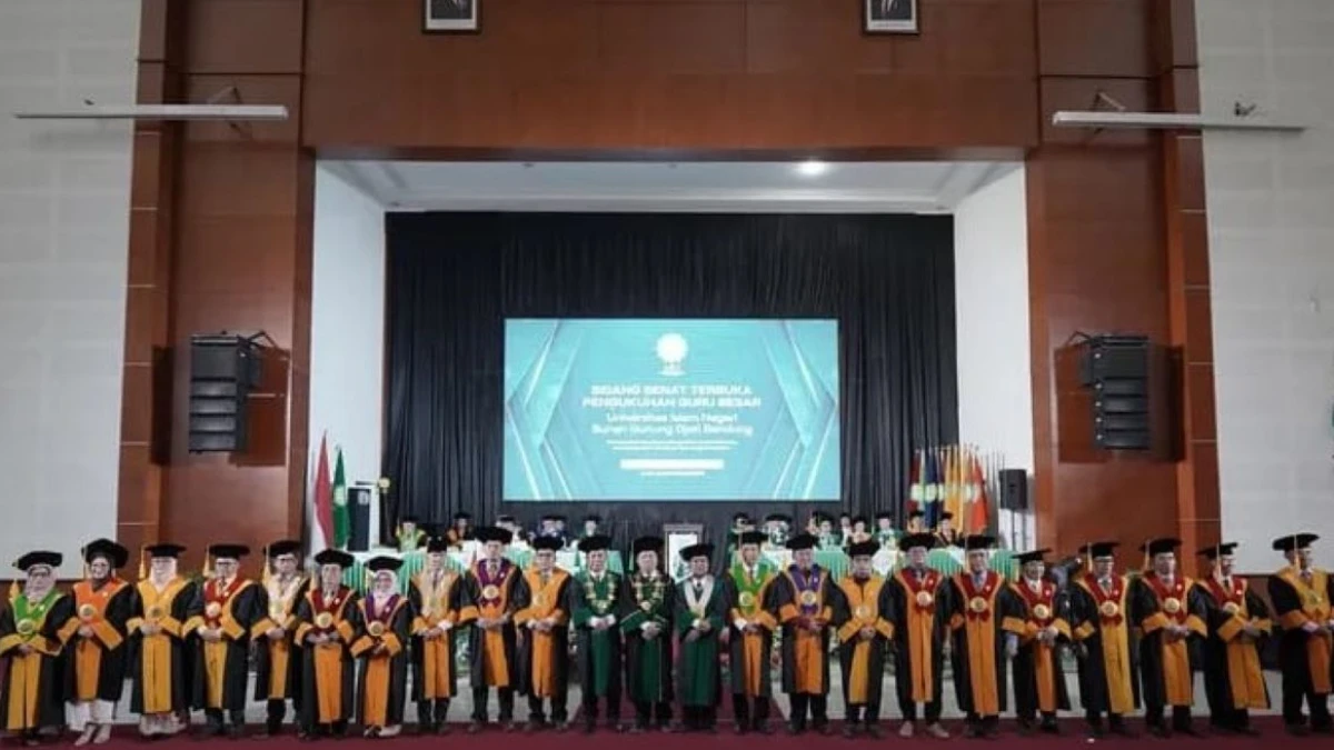 20 Guru Besar UIN Bandung Dikukuhkan, Siap Berkontribusi Membangun Peradaban