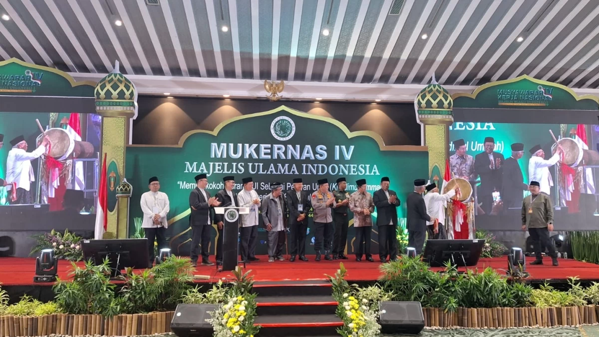 Ketum MUI: Perputaran Ekonomi Tak Boleh Berkutat pada Orang Kaya Saja