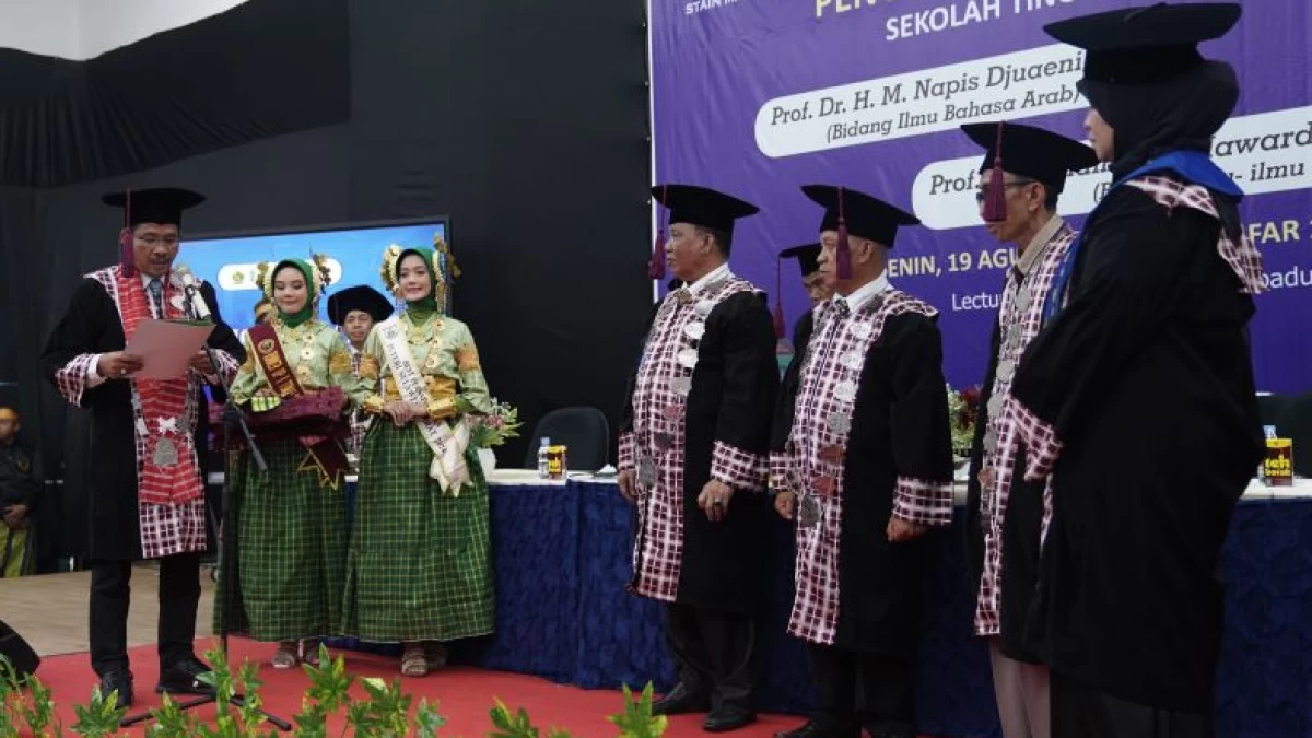 3 Guru Besar STAIN Majene Dikukuhkan
