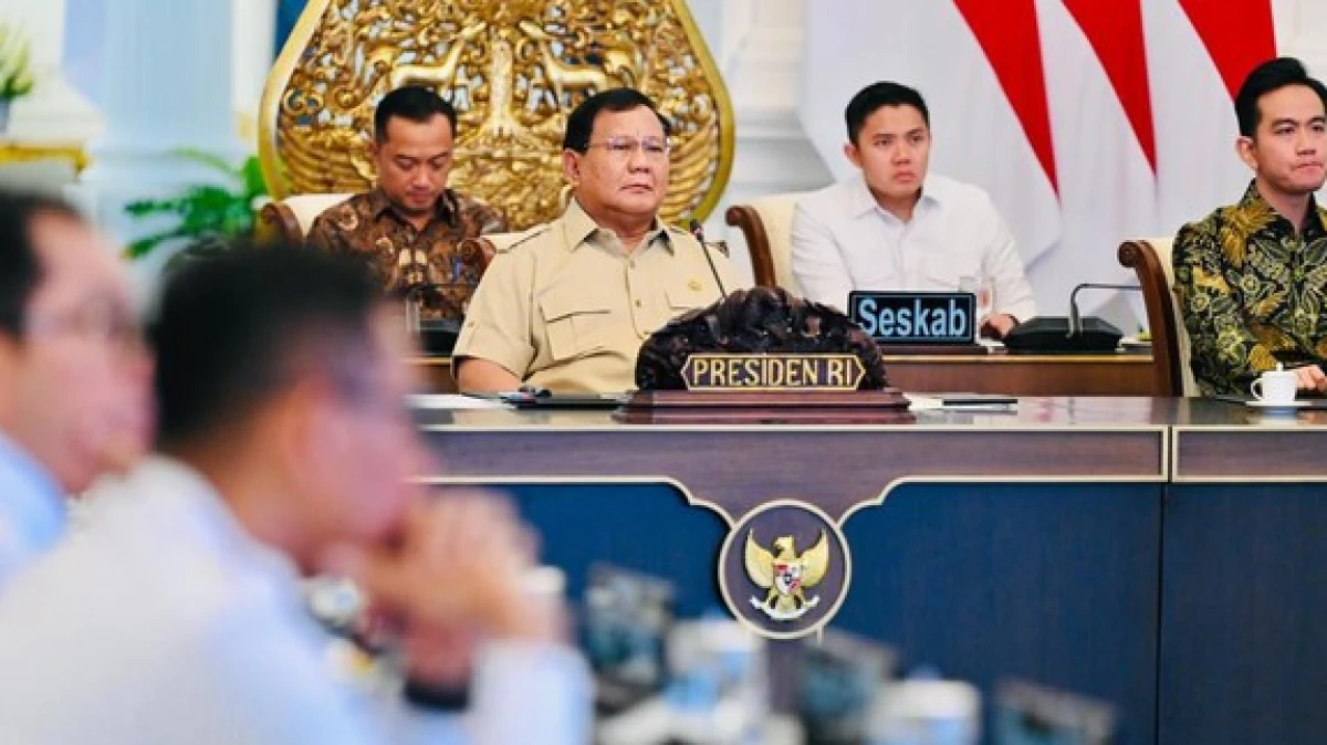 Survei Poltracking: Pemerintah Prabowo-Gibran Belum Berhasil Kendalikan Harga Kebutuhan Pokok