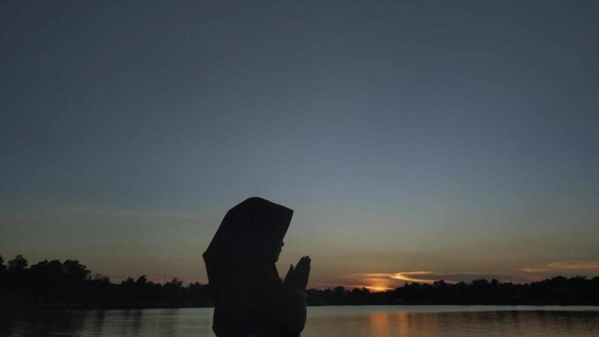 Renungan Ramadan: Tuhan dan Manusia Pendosa