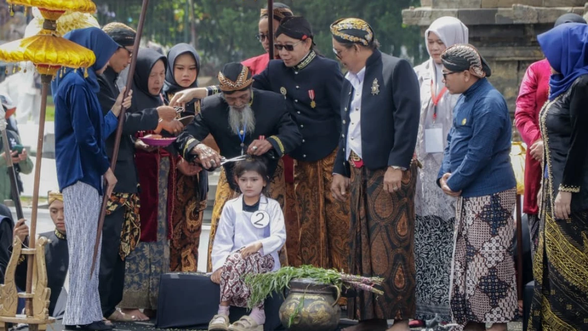 13 Anak Bajang Jalani Ruwatan Rambut Gimbal Dieng, Beragam Permintaan Terpenuhi