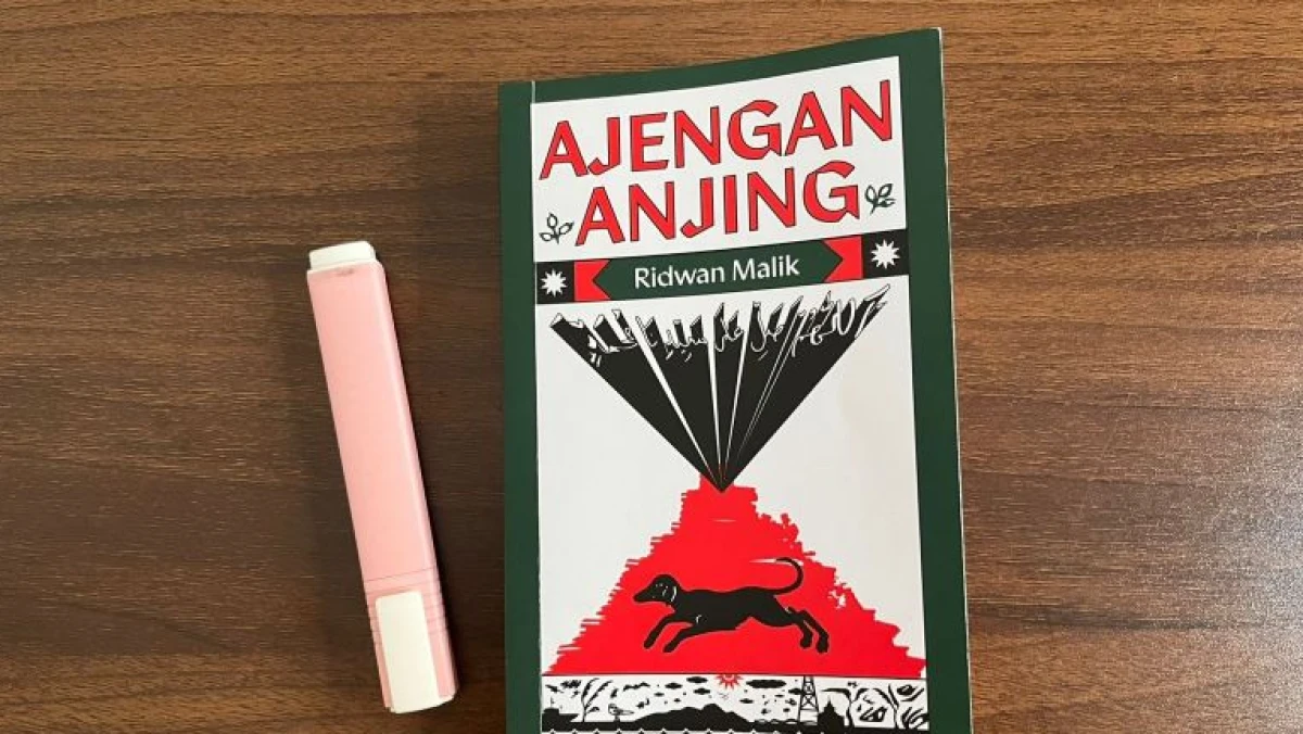 Kesedihan dan Perubahan Hidup dalam Novel Ajengan Anjing