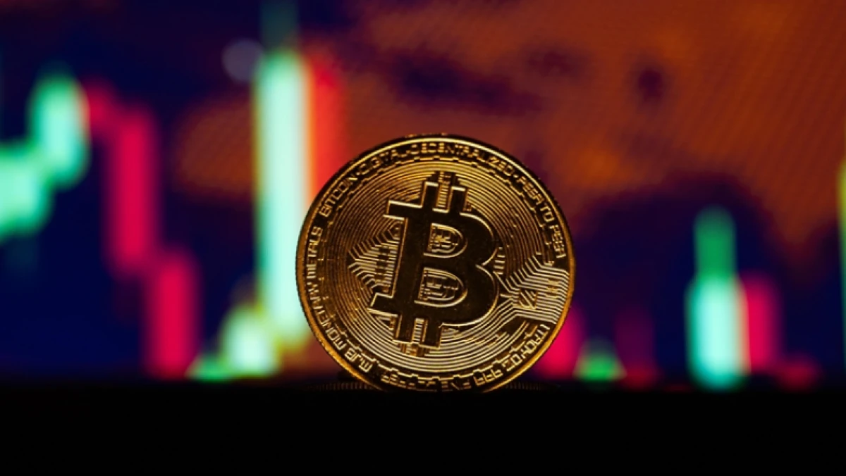 Harga Bitcoin Anjlok di Tengah Ketidakpastian Ekonomi Amerika