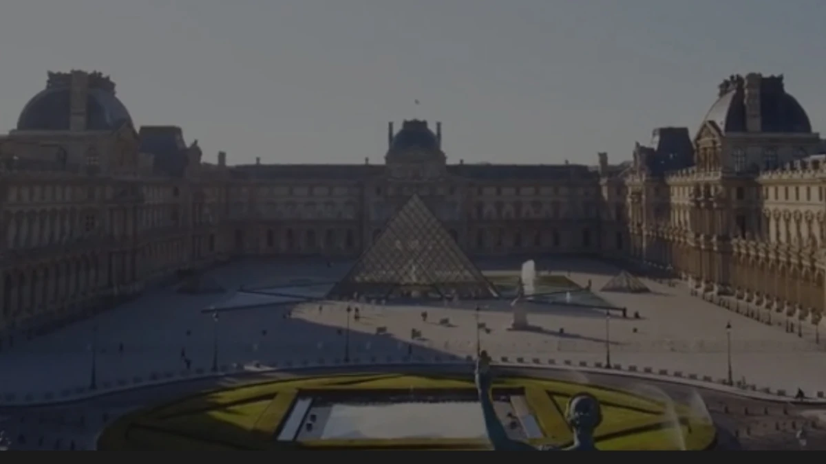 Dua Pencuri Permata Peninggalan Napoleon di Museum Louvre Paris Ditangkap