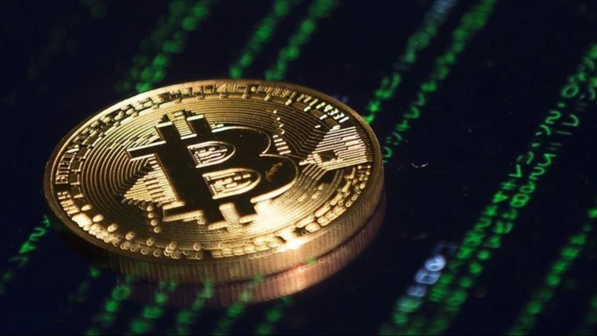 Harga Bitcoin Terperosok Paling Parah dalam Tujuh Bulan Ini