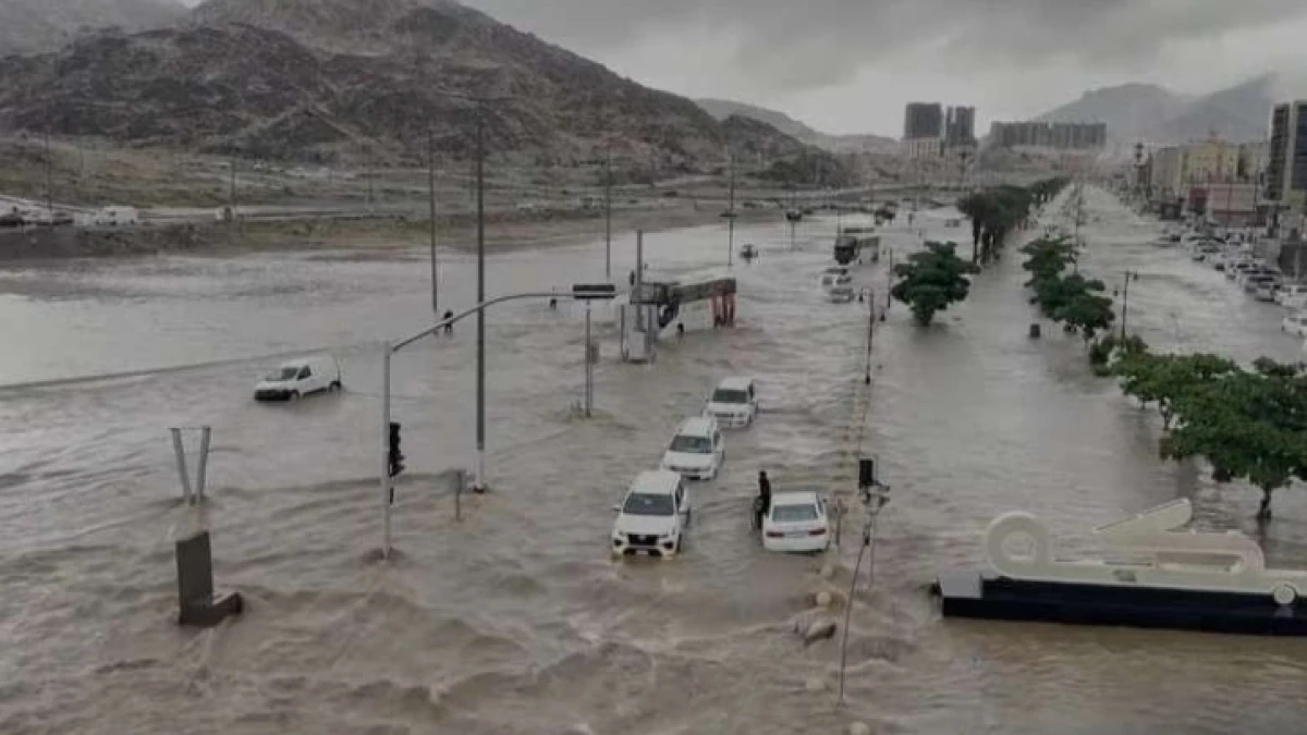 Banjir Bandang Terjang Makkah, Jadi Curah Hujan Tertinggi Kedua Sejak 2022