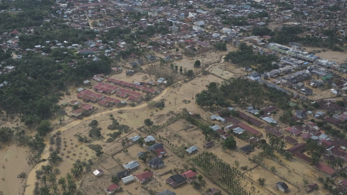 Skema Relaksasi KUR bagi Debitur Korban Bencana Banjir Bandang Sumatera Disiapkan