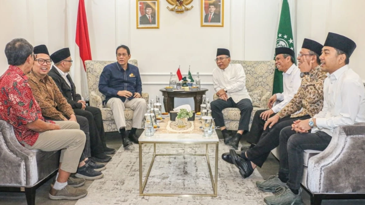 Pertemuan dengan Menkeu Purbaya, Gus Yahya: Alhamdulillah Pak Menteri Terbuka Membantu NU