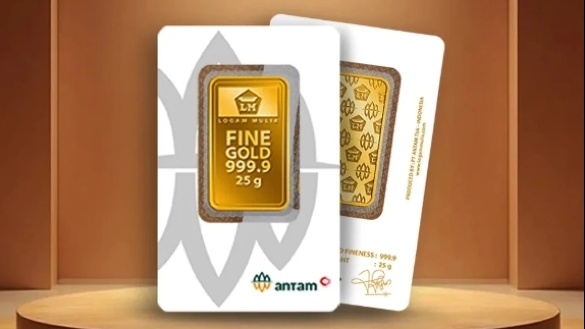 Kemarin Anjlok, Hari Ini Harga Emas Antam Naik Rp15.000