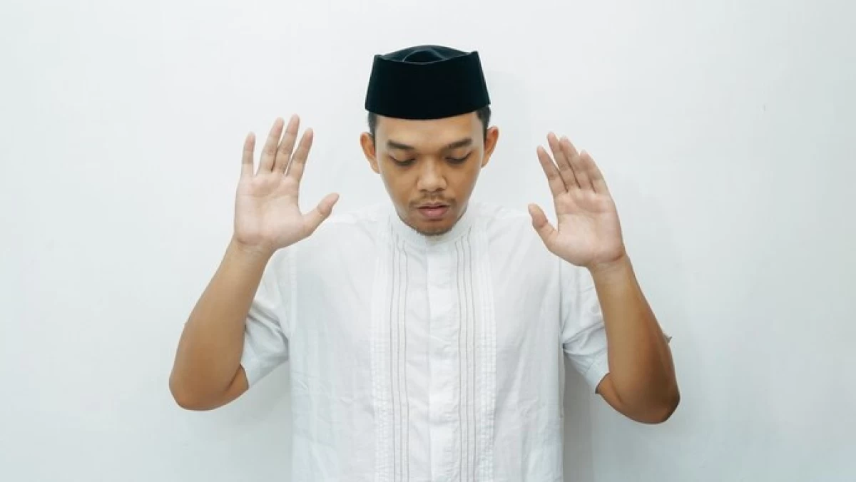 3 Hikmah di Balik Bilangan Rakaat dalam Sholat Fardhu