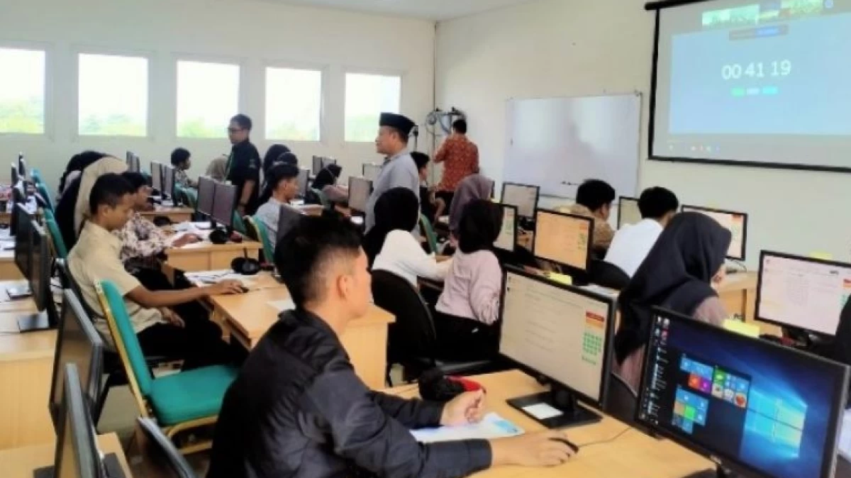 Tingkat Kehadiran Peserta SSE UM-PTKIN 2024 di UIN Gus Dur Tinggi