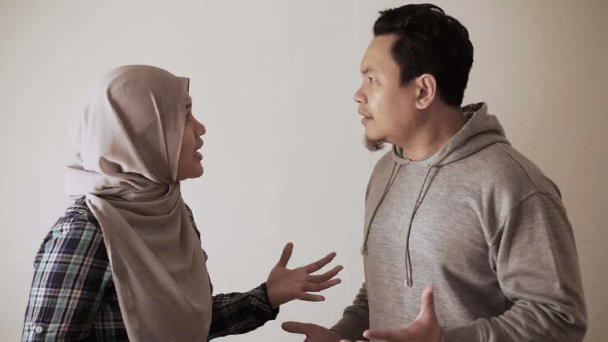 Pasangan Suami-Istri Cekcok, Ini 4 Solusinya