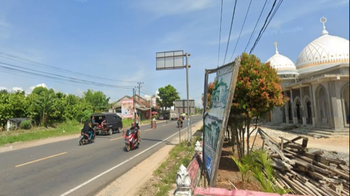 Di Jawa Barat Dilarang, Bagaimanakah Hukum Minta Sumbangan Masjid di Jalan?