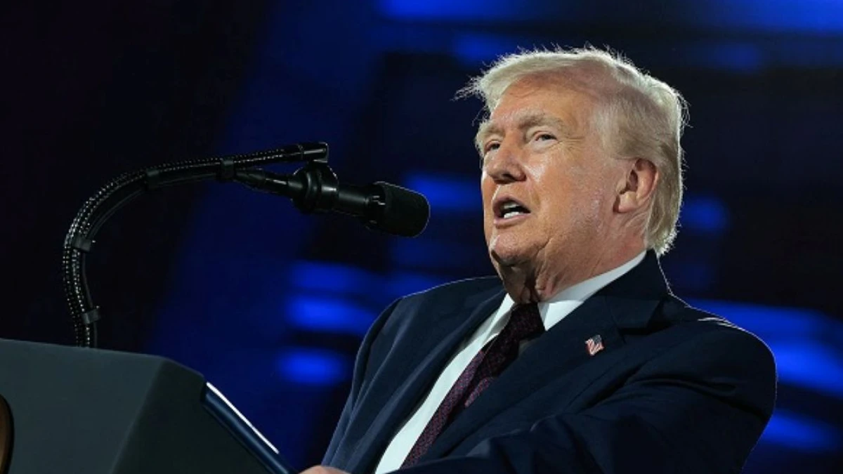 Trump Berencana Naikkan Tarif Impor Mobil Kanada Jadi 50 Persen mulai 2027