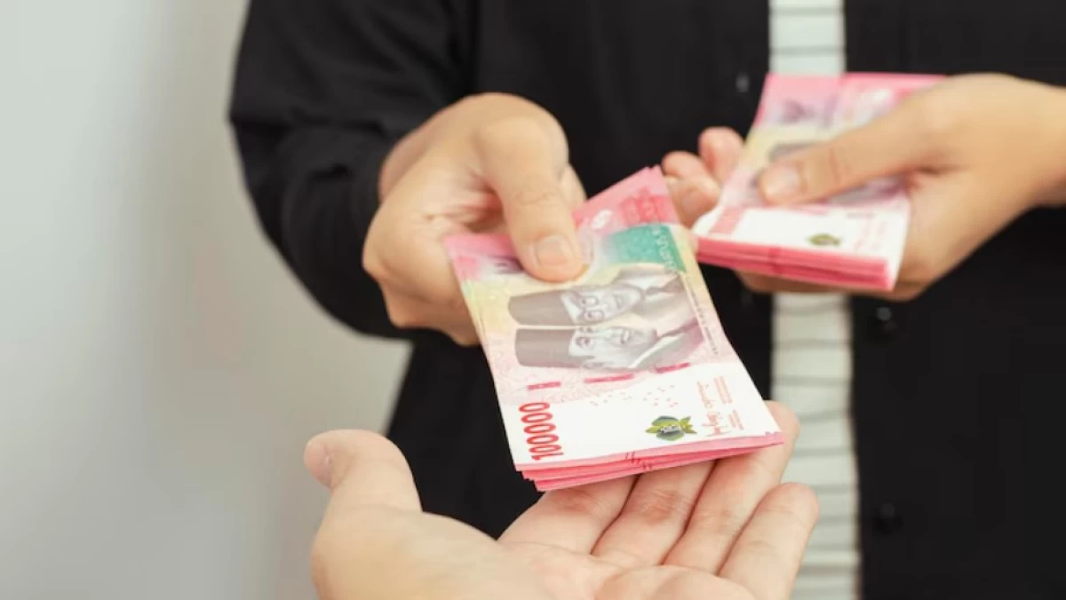 Apakah Tukar Uang untuk Lebaran Termasuk Riba?