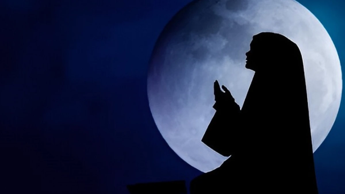 4 Ciri  Wanita Ahli Surga menurut Hadits Nabi