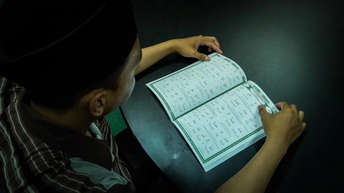 Satu-satunya di Dunia! Kemenag Cetak 30 Juz Al-Qur’an versi Bahasa Isyarat
