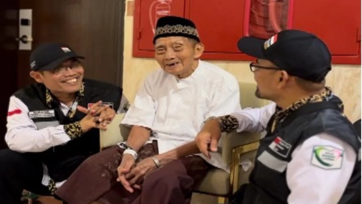 Melayani Itu Jati Diri