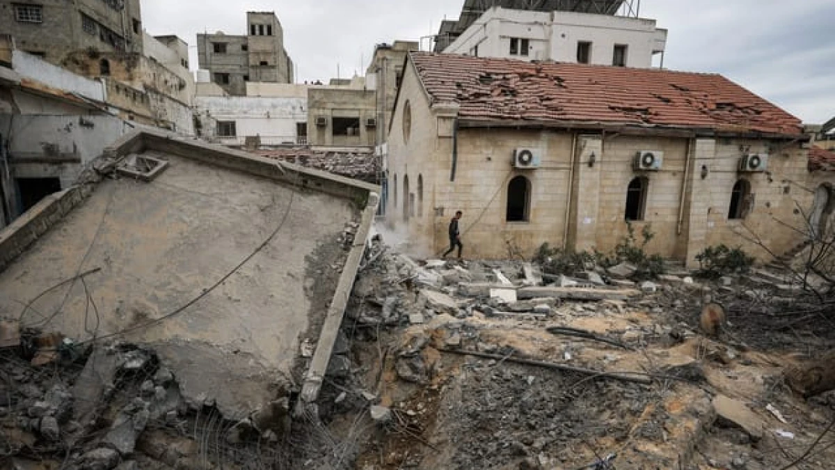 Israel Serang Rumah Sakit Terakhir di Gaza, Paksa Penutupan Operasi