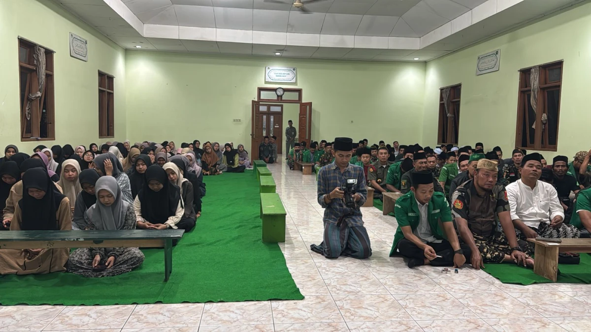 Santri Ponpes Macoro dan Kader Ansor Semarang Doakan Gus Yaqut