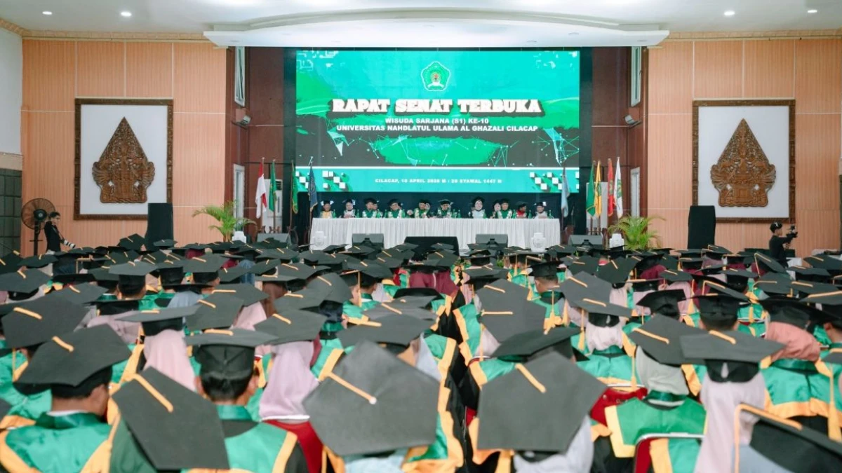 Wisuda Ke-10, Rektor UNUGHA: Jangan Jadi Sarjana yang Mengangkasa, Jadilah Membumi