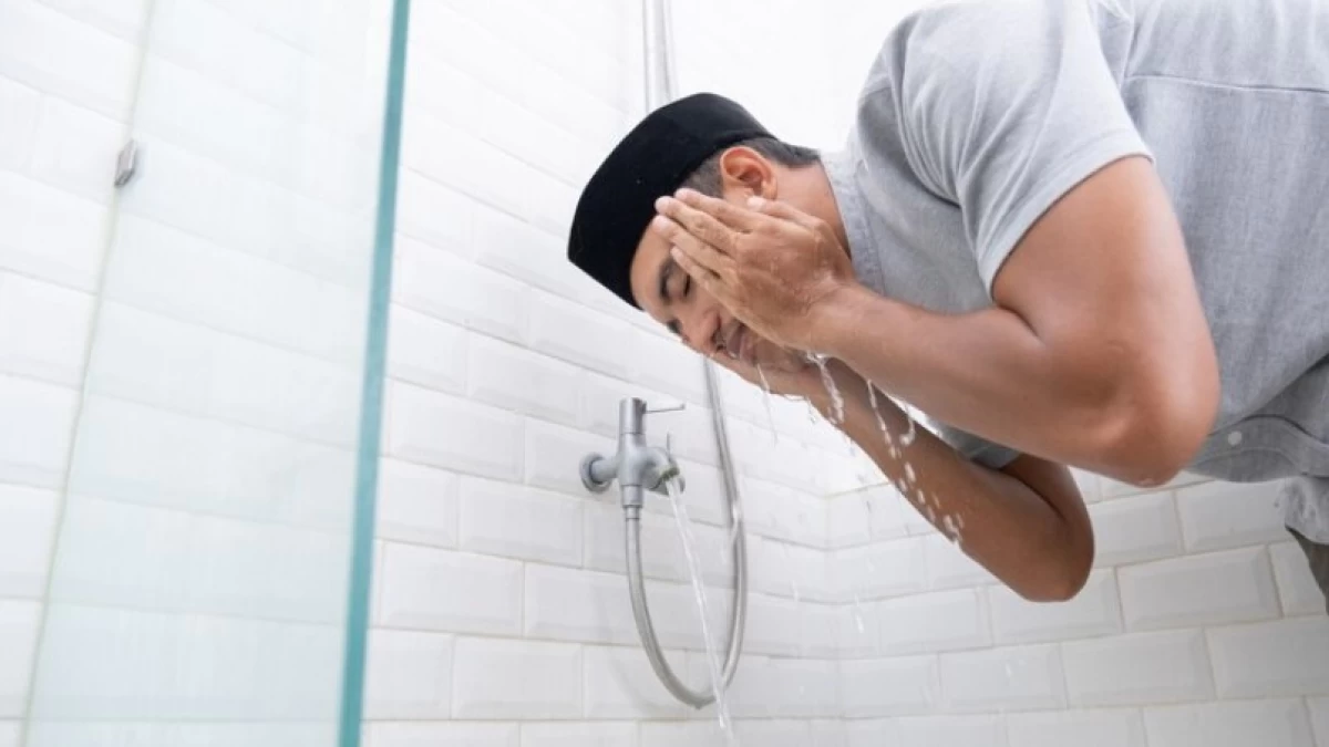 4 Tingkatan Bersuci Menurut Imam Ghazali