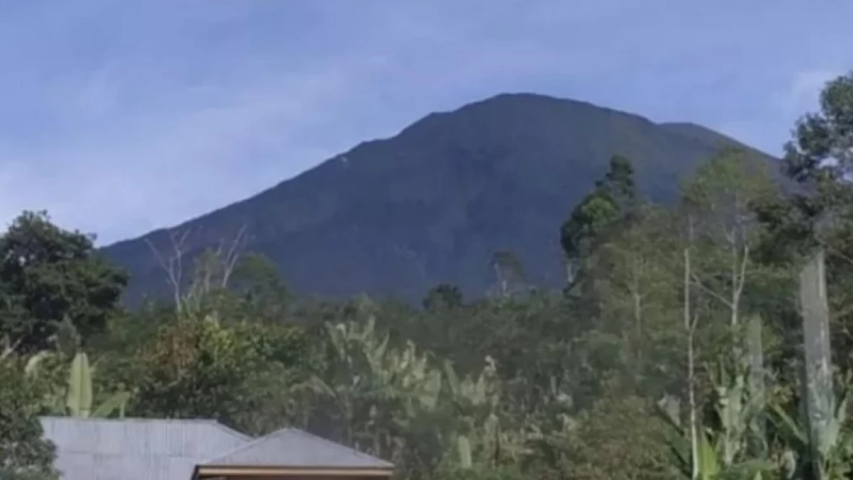 Erupsi Gunung Dempo Sumatera Selatan & Update Status Hari Ini