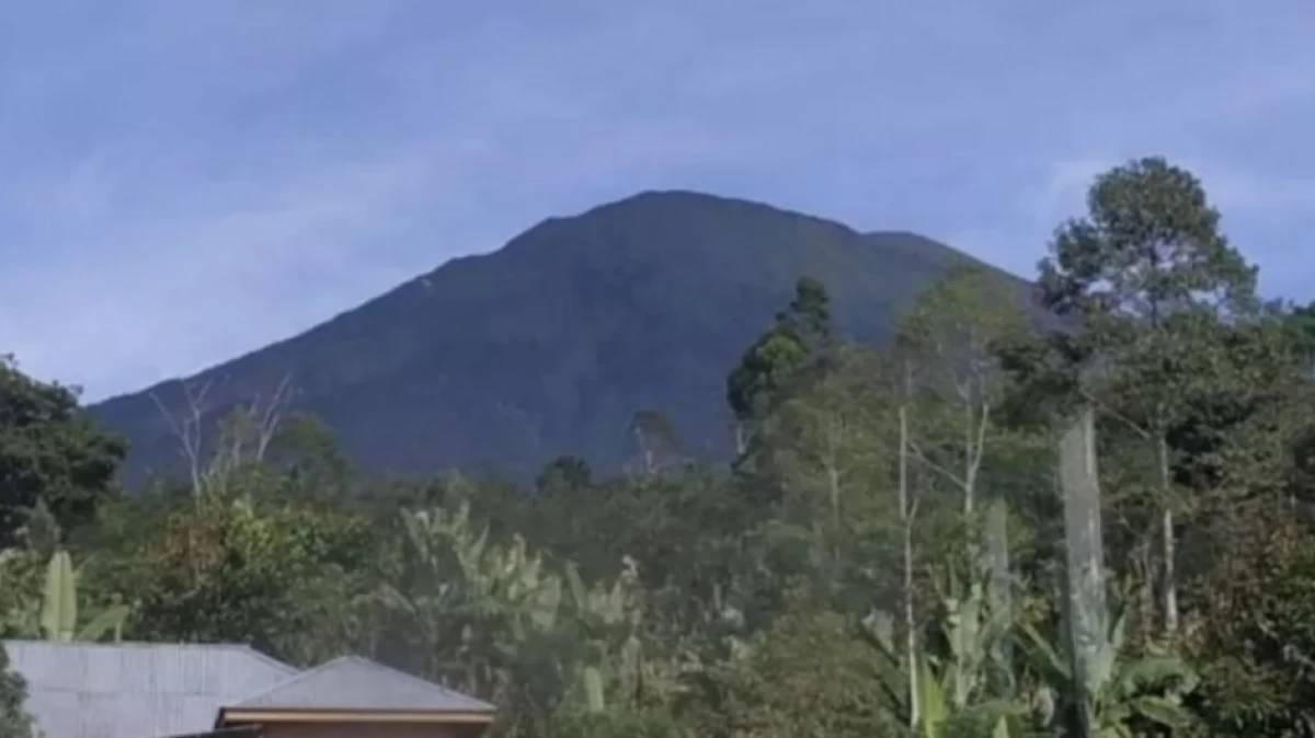 Daftar Jalur Pendakian Gunung Penanggungan: Jolotundo dan Tamiajeng